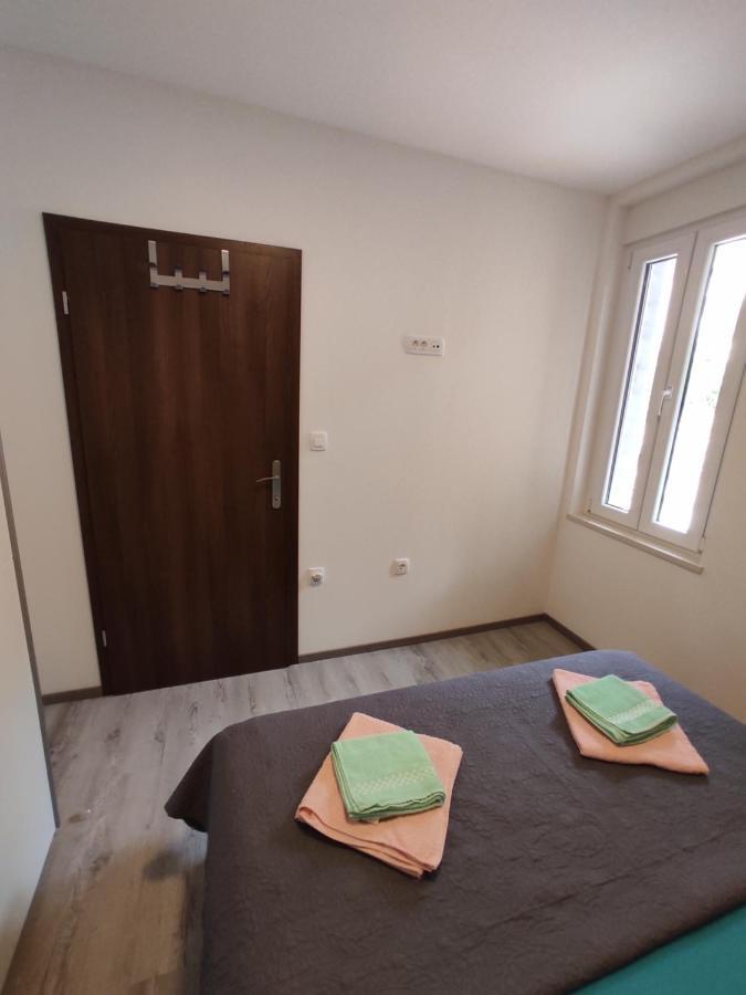 Apartment Ravnice Omiš Extérieur photo