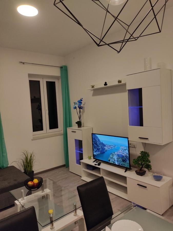 Apartment Ravnice Omiš Extérieur photo